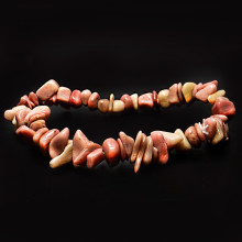 Браслет из камня Родонит дарует помощь Рода и мощную защиту Браслет из камня Родонит дарует помощь Рода и мощную защиту