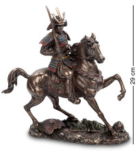  Статуэтка "Самурай на коне"
