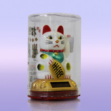 Манеки Неко оберег на процветание Манящий кот белый 9см Манеки Неко оберег на процветание Манящий кот белый 9см