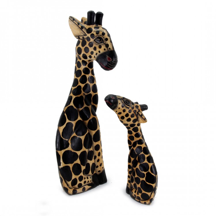 Жираф с малышкой