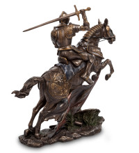  Статуэтка "Рыцарь на коне"