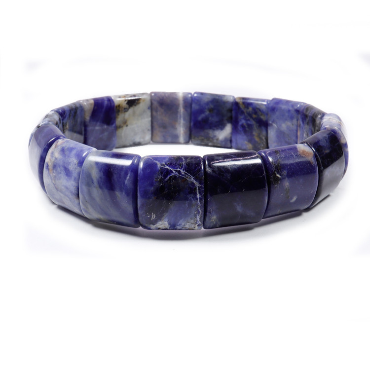 Браслет из камня Содалит символ счастья и удачи